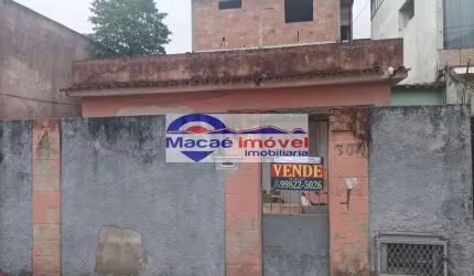 Casa em Aroeira  -  Macaé