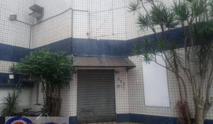Predio em Centro  -  Macaé