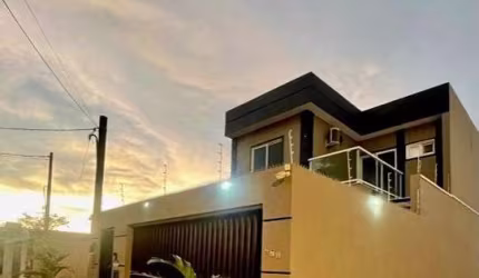 Casa em Lagoa  -  Macaé