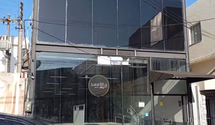 Predio em Centro  -  Macaé