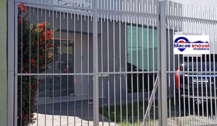 Casa Comercial em Centro  -  Macaé