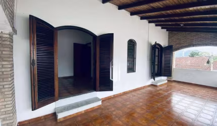 Sobrado com 3 dormitórios à venda, 189 m² por R$ 500.000,00 - Poiares - Caraguatatuba/SP