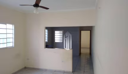 Casa com 2 dormitórios à venda por R$ 200.000,00 - Vale das Flores - Tremembé/SP