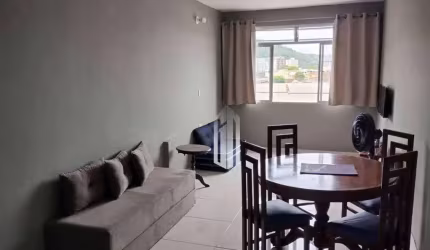 Apartamento à venda por R$ 350.000 no Centro de Caraguatatuba!