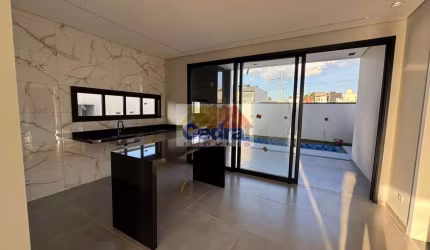 Casa Alto Padrão em Porteira Preta, Mogi das Cruzes/SP