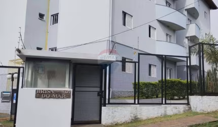 Apartamento Espaçoso com Sacada - Vila Brasileira