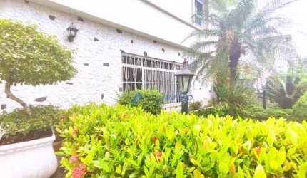 Casa com 3 dormitórios à venda, 279 m² por R$ 1.850.000,00 - Ponta da Praia - Santos/SP