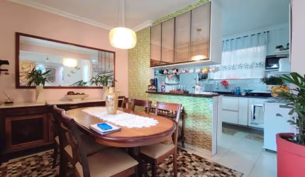 Village com 3 dormitórios à venda, 100 m² por R$ 600.000,00 - Macuco - Santos/SP