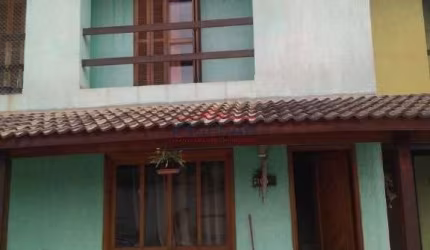 Casa com 2 dormitórios à venda, 112 m²