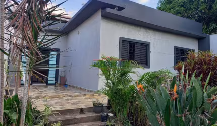 Casa á venda com 2 dormitórios 69 m² - Jardim Palmas - Bom Jesus dos Perdões - S