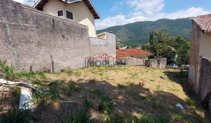 Terreno à venda  com 352,94 m²  com projeto aprovado casas geminadas bem  locali
