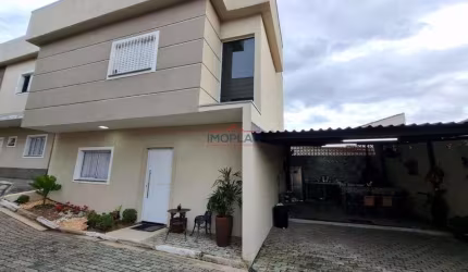 Sobrado á venda