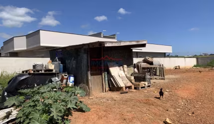 Lindo terreno à venda  com 555 m² em  uma ótima localização em Atibaia - SP ! -