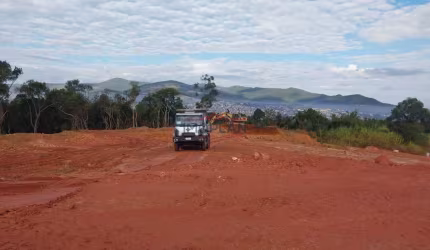 LOTES EM CONDOMÍNIO INDUSTRIAL - A PARTIR DE 520 METROS