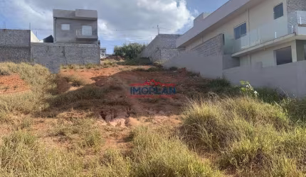 Terreno à venda com 200 m² em ótima localização em Bom Jesus dos Perdões  SP - L