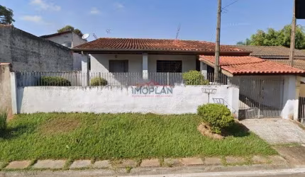 Casa no Jardim dos Pinheiros, Atibaia  Casa Térrea com 360m de terreno.