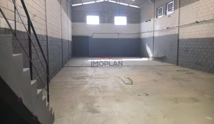 GALPÃO 400M PARA LOCAÇÃO DISTRITO INDUSTRIAL TERRA PRETA MAIRIPORÃ
