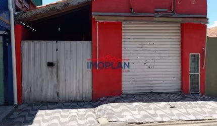 Casa à venda  com 3 Dormitórios 1 suíte com 250 m² em ótima localização em Atiba