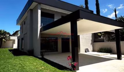 Casa com 3 suítes - Vila Giglio