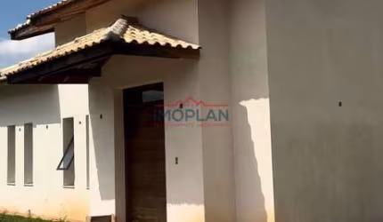 Casa à venda em condomínio