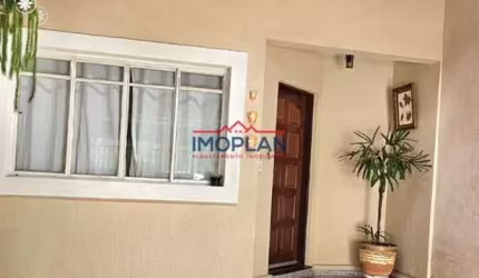 Casa á venda  com 104,71  m² com churrasqueira em ótima localização em Atibaia S