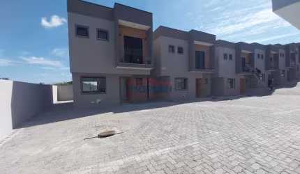 Casa à venda  com 2 Dormitórios 2 suítes com 78 m² em ótima localização em Atiba