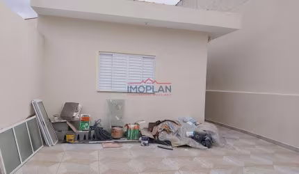Casa com 3 Dormitórios sendo 1 suíte com 94 m² m² em ótima localização em Atibai
