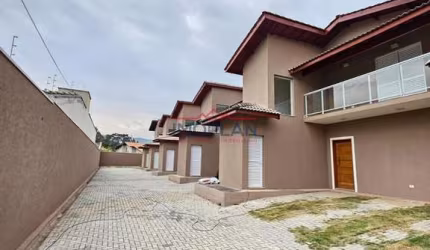 CASAS À VENDA EM CONDOMÍNIO VILLAGE NO JARDIM MORUMBI – ATIBAIA – SP