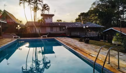 Imóvel estilo Chácara à venda - Jardim dos Pinheiros em Atibaia