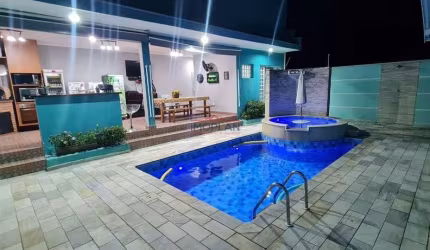 CASA À VENDA COM 3 DORMITÓRIOS E PISCINA - JD FLORESTA ATIBAIA-SP