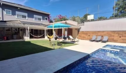SOBRADO ALTO PADRÃO CONDOMINIO FLAMBOYANT