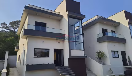 Condominio Reserva do Bosque com 3 Dormitório sendo 3 suítes com varanda 173,62