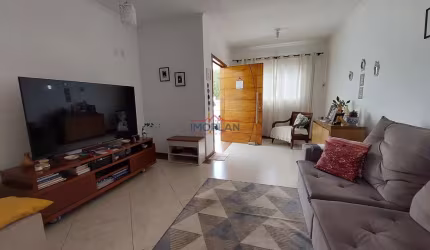 Casa térrea com 3 dormitórios no Jardim dos Pinheiros