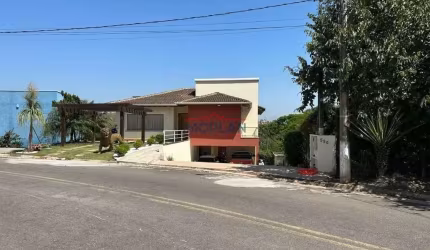 Sobrado 4 dormitórios no Condominio Serra da Estrela!