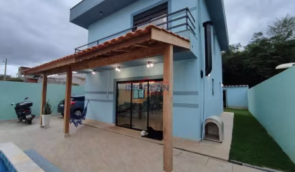 Sobrado com 3 dorms Serras de Atibaia!