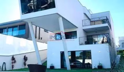 SOBRADO 4 SUITES EM CONDOMINIO