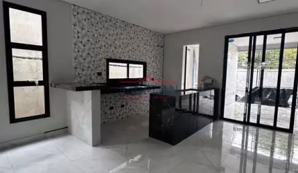 Casa com 3 Suítes à venda