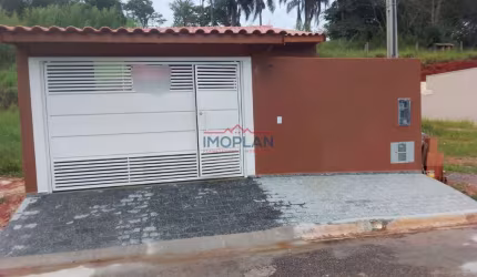 Casa à venda residencial com 100 m²  térrea com as seguintes acomodações: Piraca