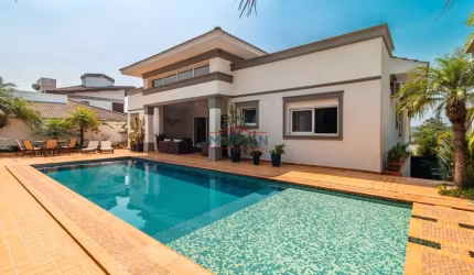 Casa de luxo à venda de 635 m² no Condomínio Osato em Atibaia/SP.