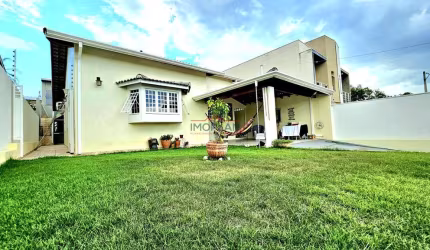 Casa com 3 dormitórios em atibaia jardim dos pinheiros