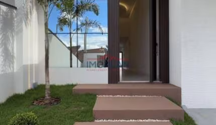 Casa a venda em bairro residencial