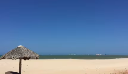 Vende - se Barraca de Praia na Colônia de Férias