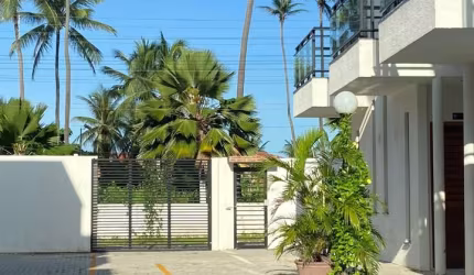 Vende - se Duplex em Condomínio Novo na Praia da Taiba