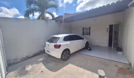 Linda casa pra repasse em Maracanaú