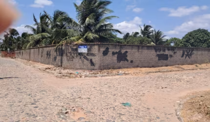 Vende - se 4 Lotes Conjugados na Parada do Pecém