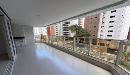 Apartamento no Meireles
