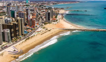 Vende - se Apartamento na Praia do Futuro Com Vista Mar