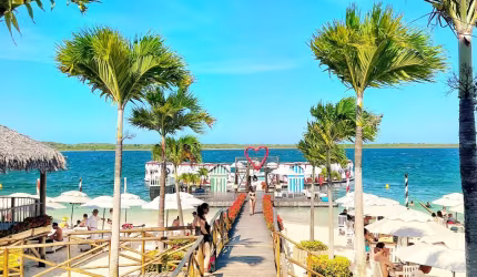 Aluga - se Pousada com 14 Suites na Vila de Jericoacoara