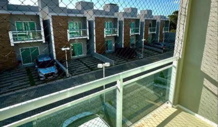 Casa duplex em condomínio com 3 quartos a venda no Eusébio