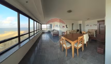 Apartamento na Beira Mar